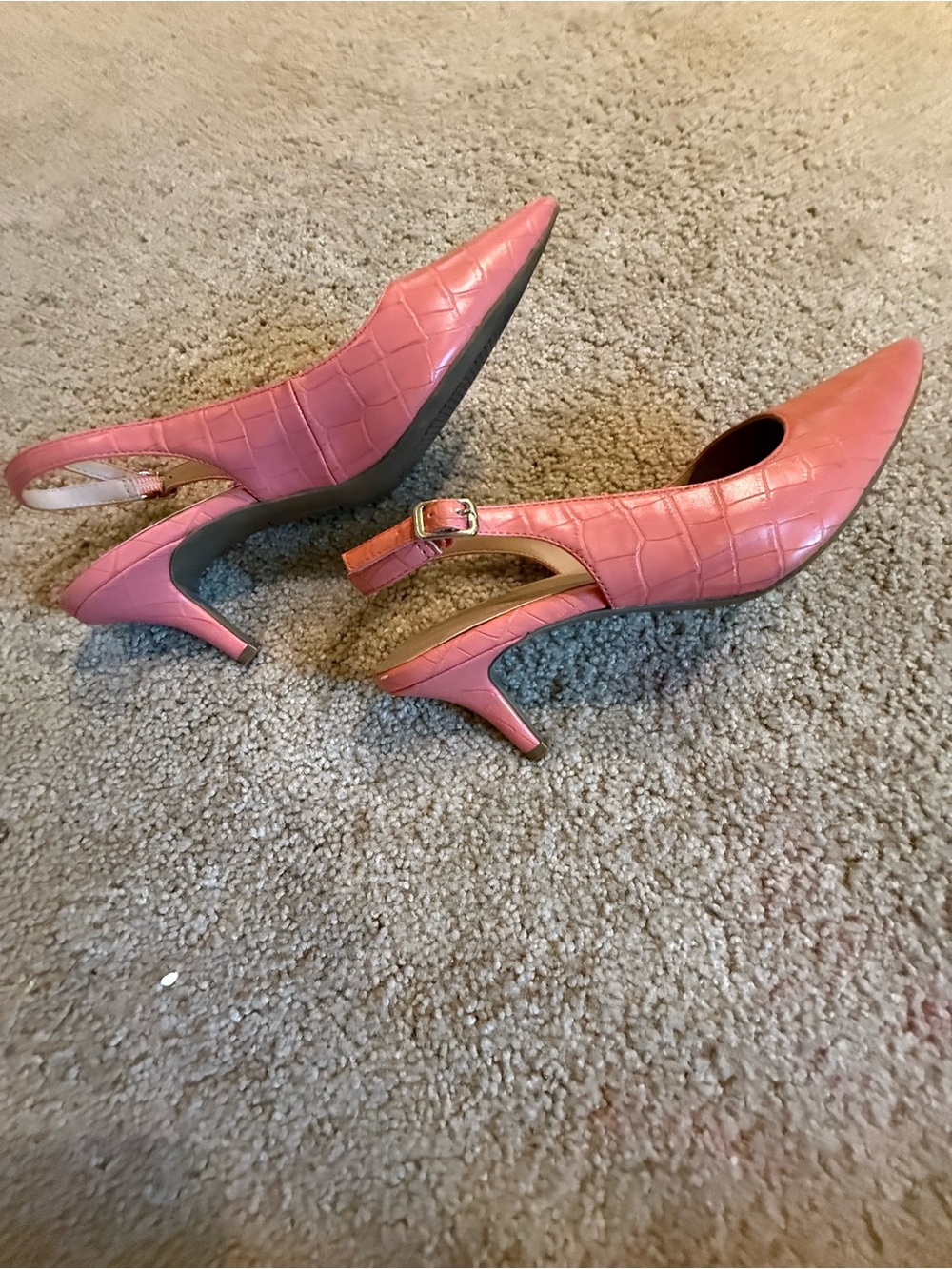 Alfani Step 'n Flex Babbsy Coral Faux Croc Pointed Toe Slingback Heels Size 7.5 - Picture 2 of 5